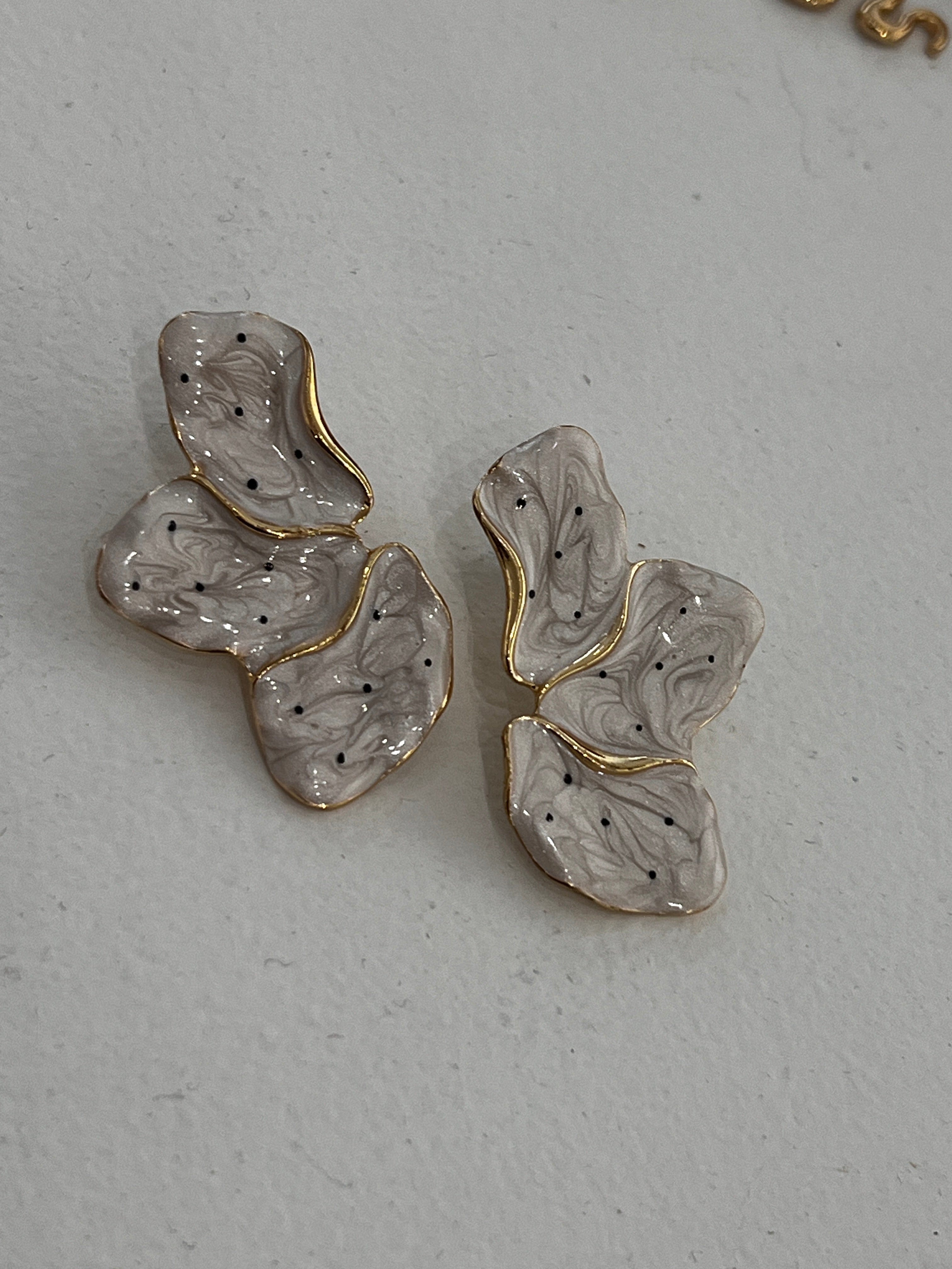RC Polka Dot Flower earrings