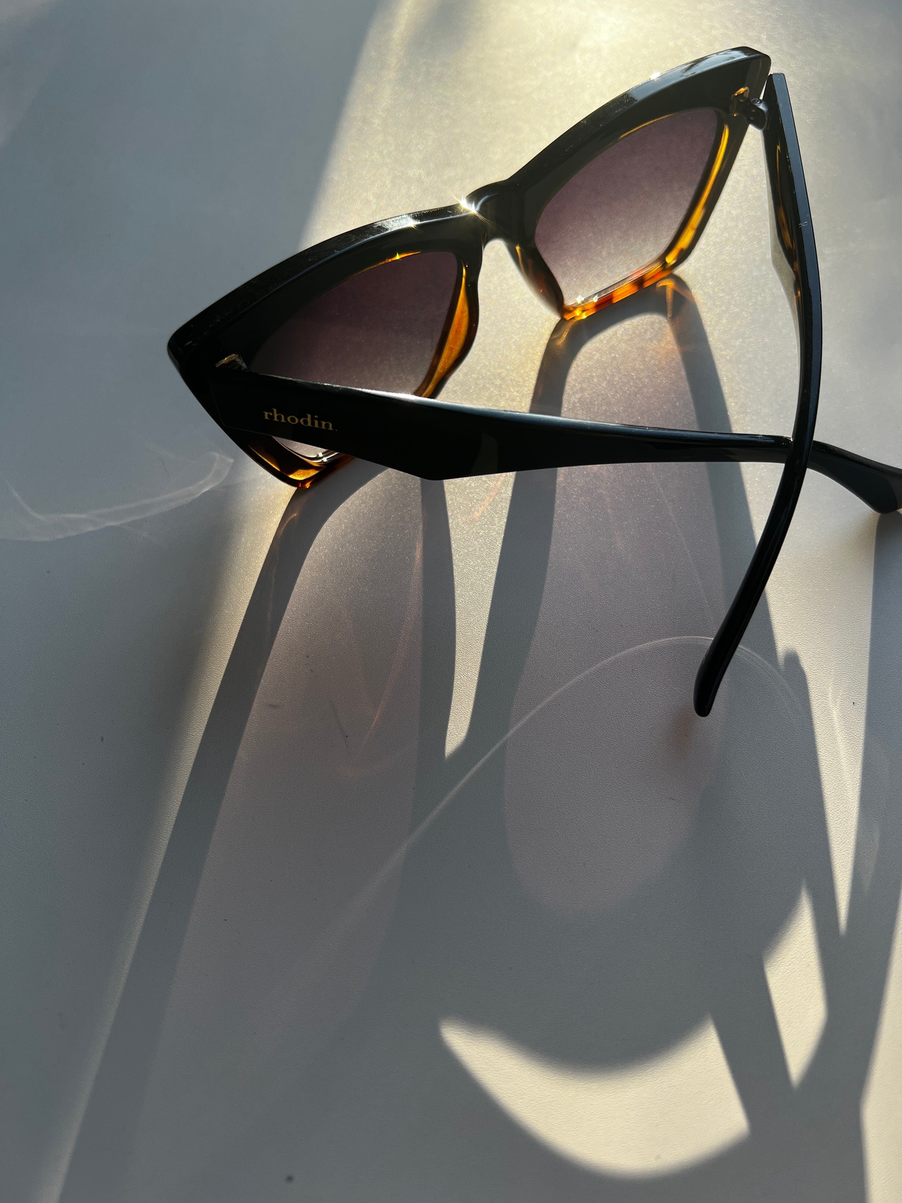 50 Beach Sunglasses - Classic Collection