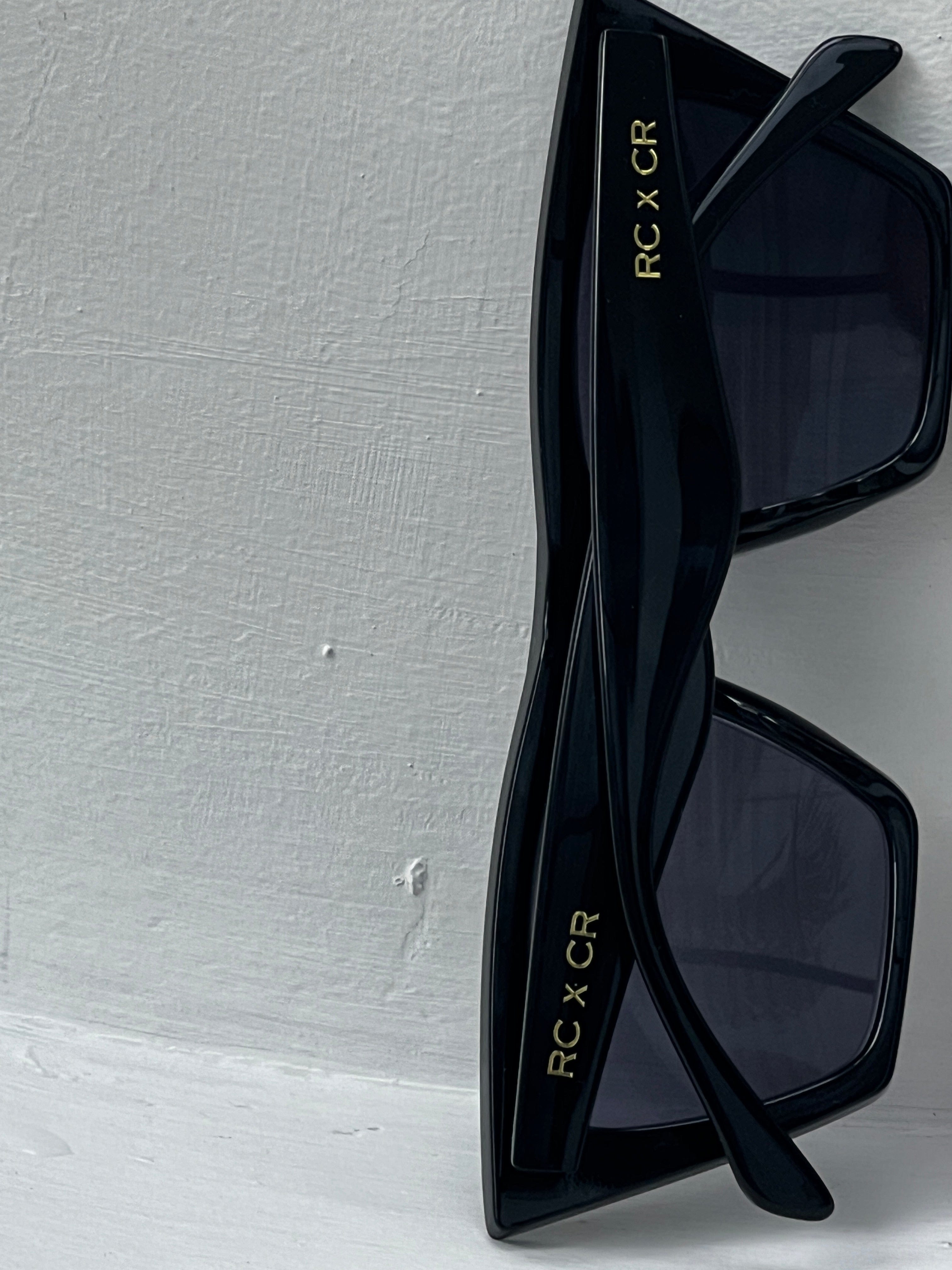 RC Noir Wing Sunglasses - Curve Rapport  - Limited Edition