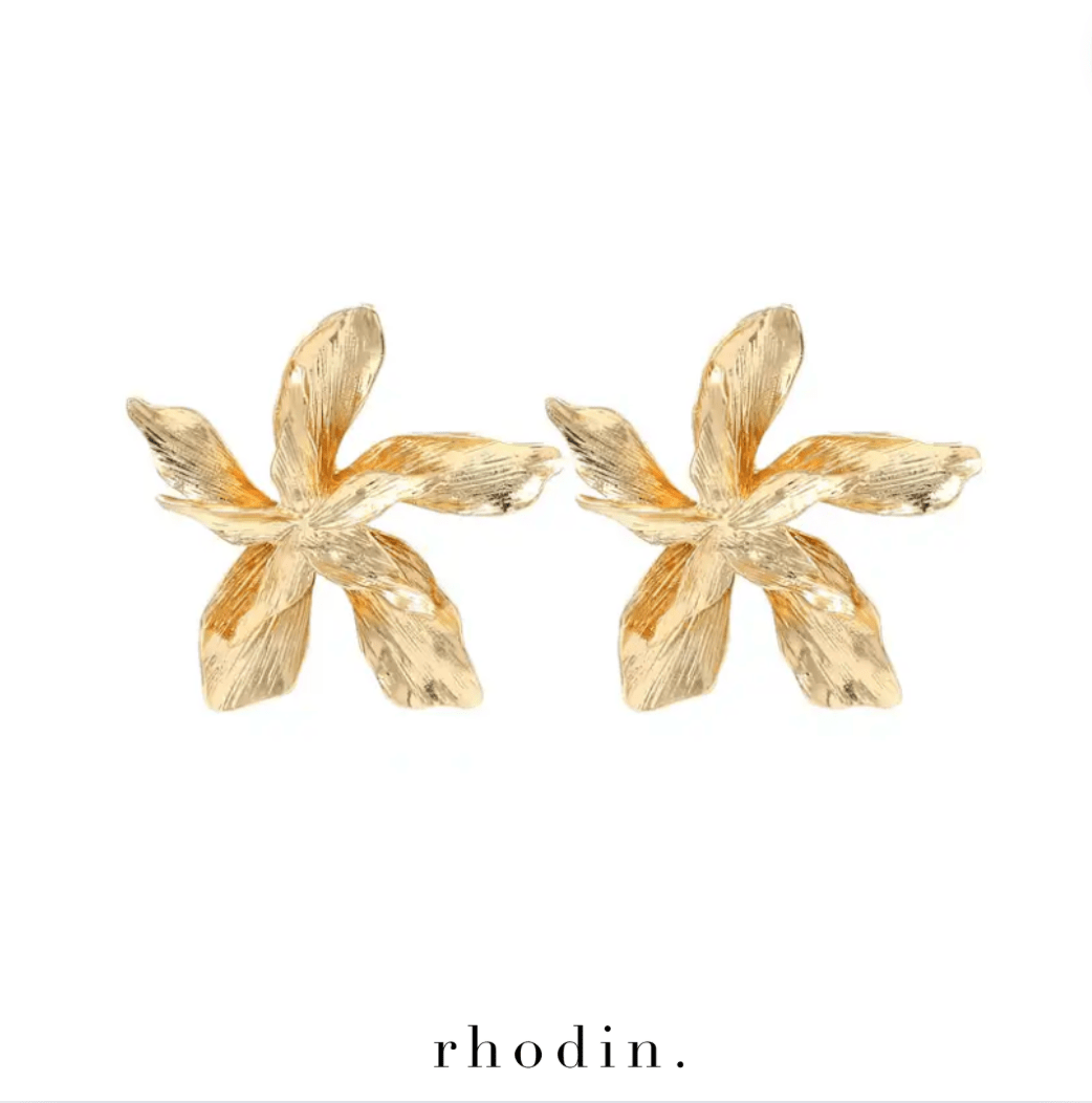 RC Gold Show Petal Earrings