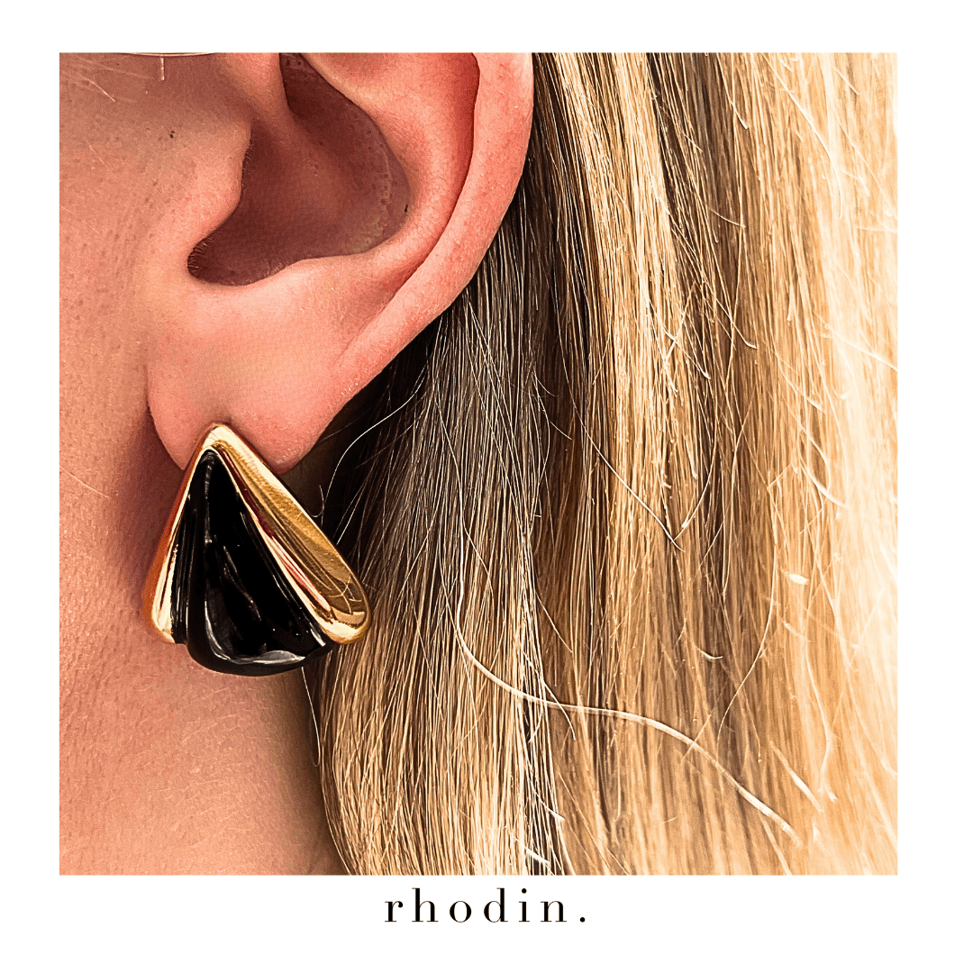 RC NOIR GOLD Triangle Earrings