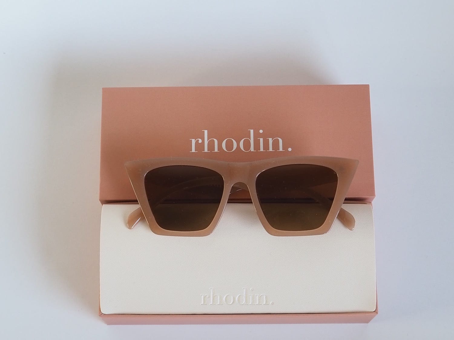 RC Caramel Blush Wing Sunglasses Sample Sale